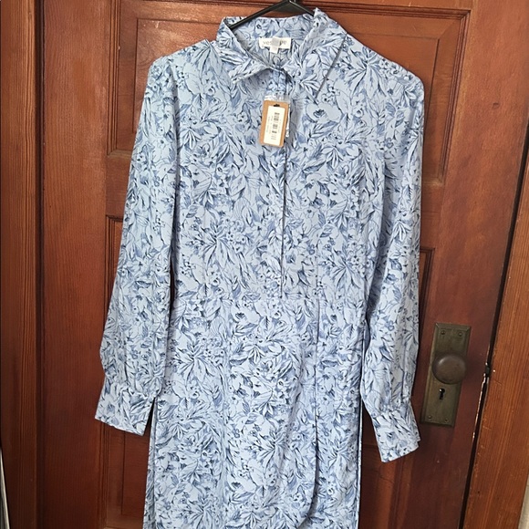vestique Dresses & Skirts - Vestique Light Blue Floral Long Sleeve Dress